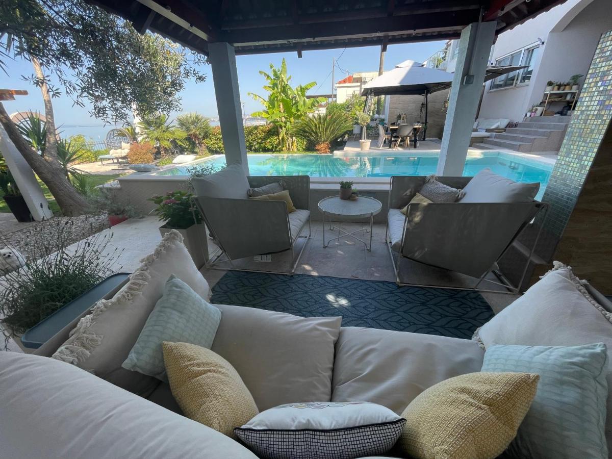 Villa Maris- Beachfront Villa With Exclusive Pool Podstrana Buitenkant foto